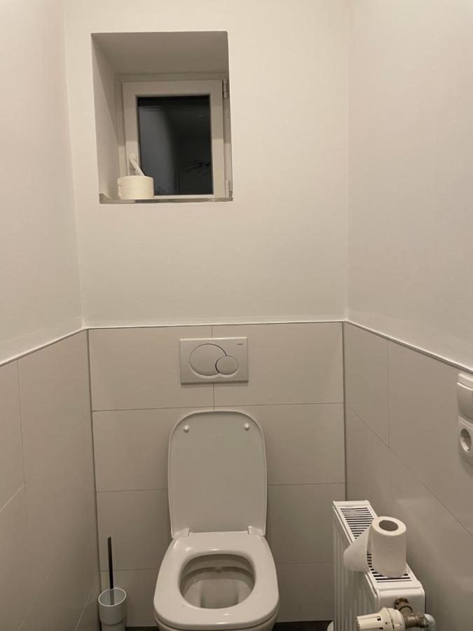 Citygluecknms - Direkt Am Bahnhof Und Einkaufszentrum Neumünster Kültér fotó